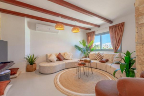 Chic & Modern 3BR in Swan Lake El Gouna Private Terrace & Lagoon access
